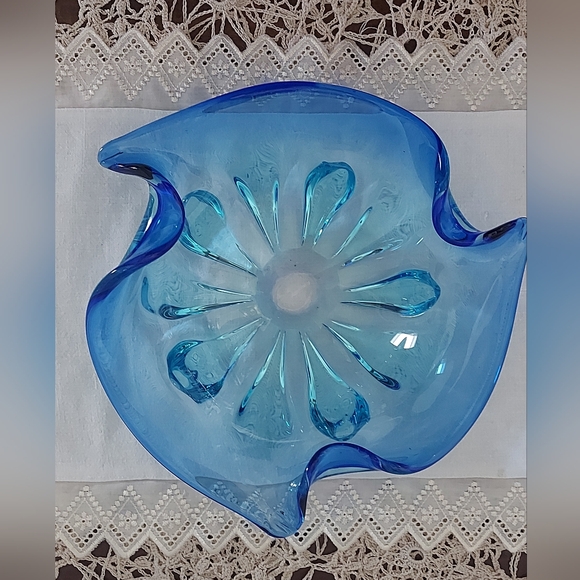 Art Glass Flower Bowl. Asymmetrical Decorative Blue Bowl, Blue Ombre - Picture 5 of 7